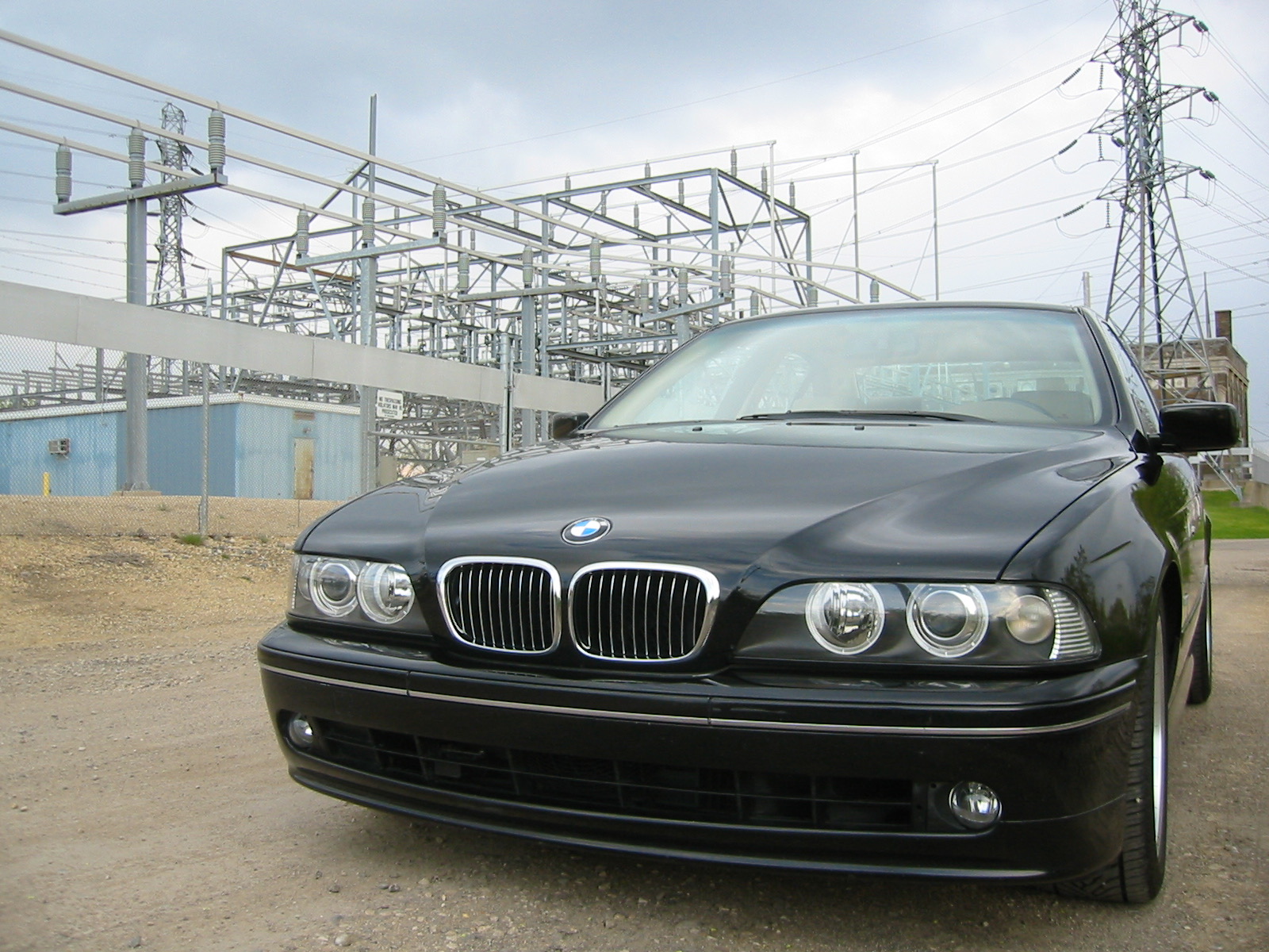 BMW 528 in Minneapolis