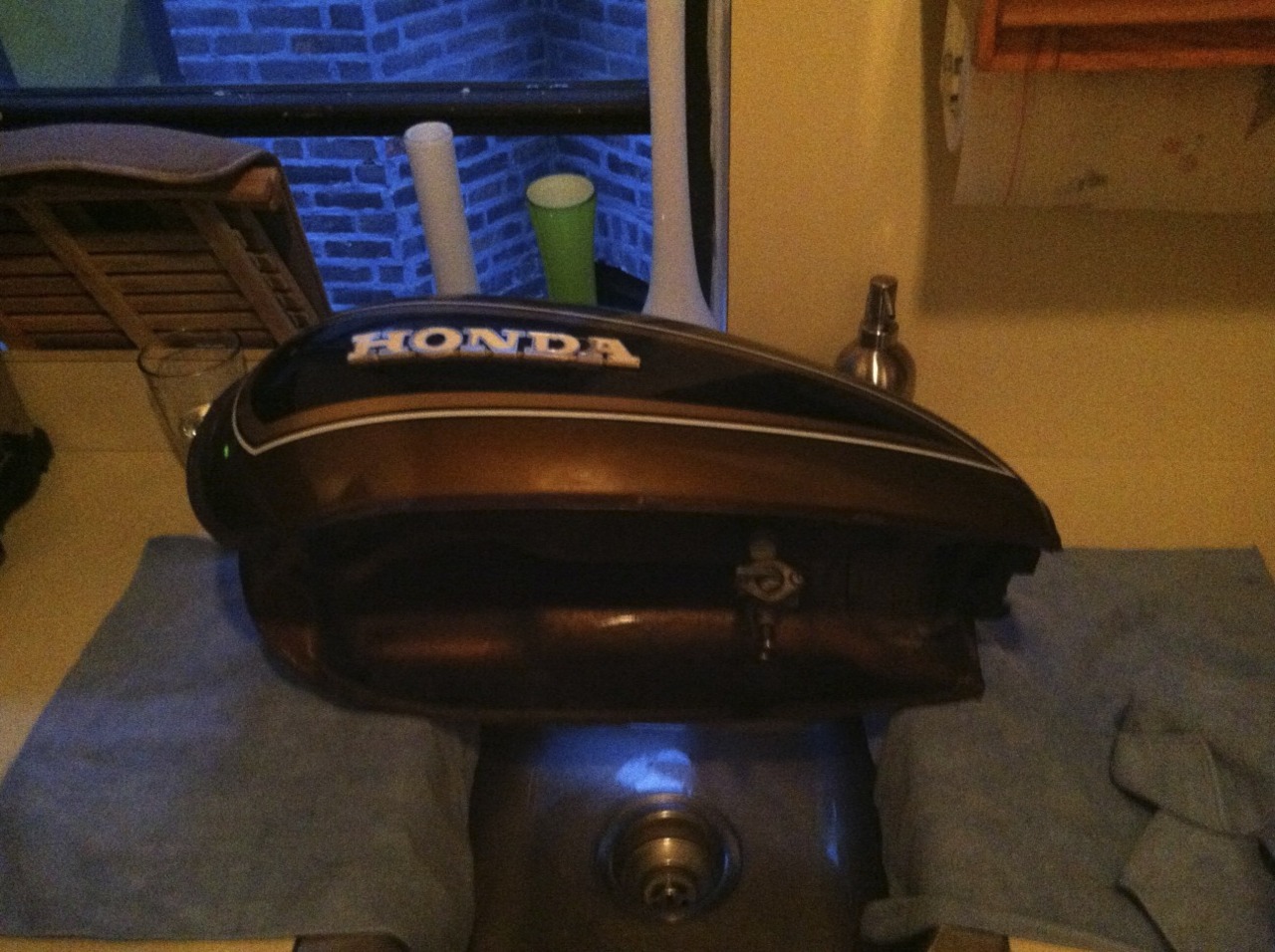 Gas Sink